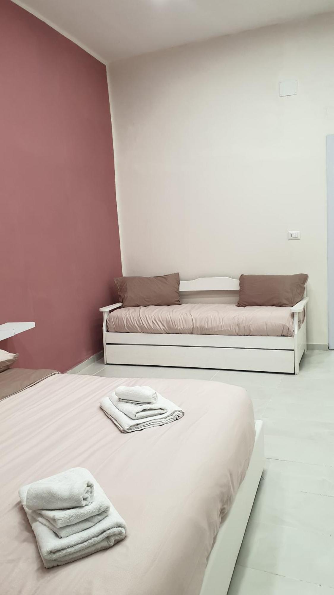 נאפולי Fraleo Home מראה חיצוני תמונה